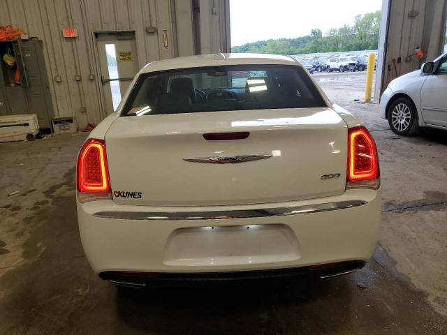  CHRYSLER 300 2020 Белый