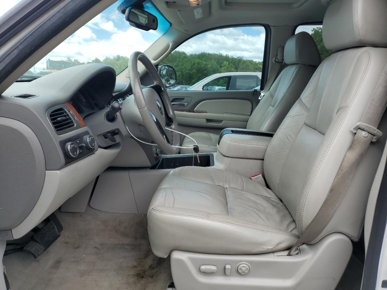 2007 Chevrolet Suburban K1500 VIN: 1GNFK16Y77R376764 Lot: 61443495