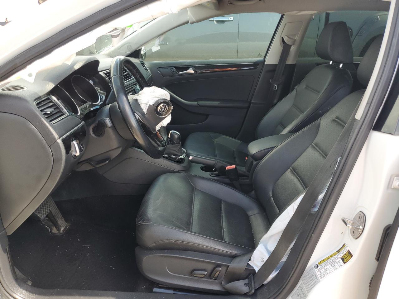 2017 Volkswagen Jetta Sel VIN: 3VWL17AJ2HM374836 Lot: 60412495