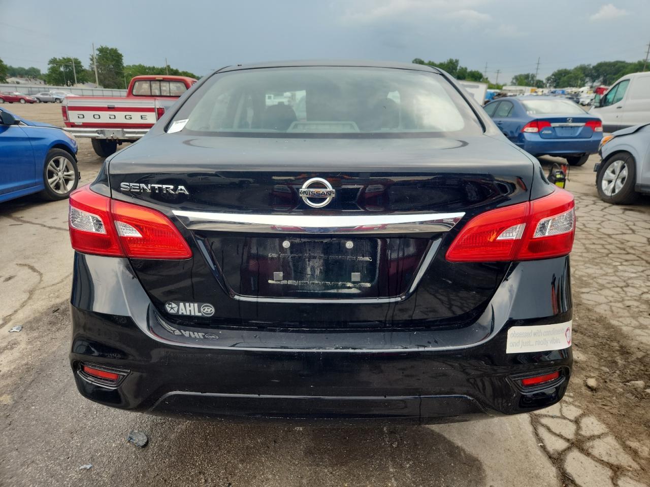 NISSAN SENTRA 2017 VIN 3N1AB7AP7HY254392 photo 6