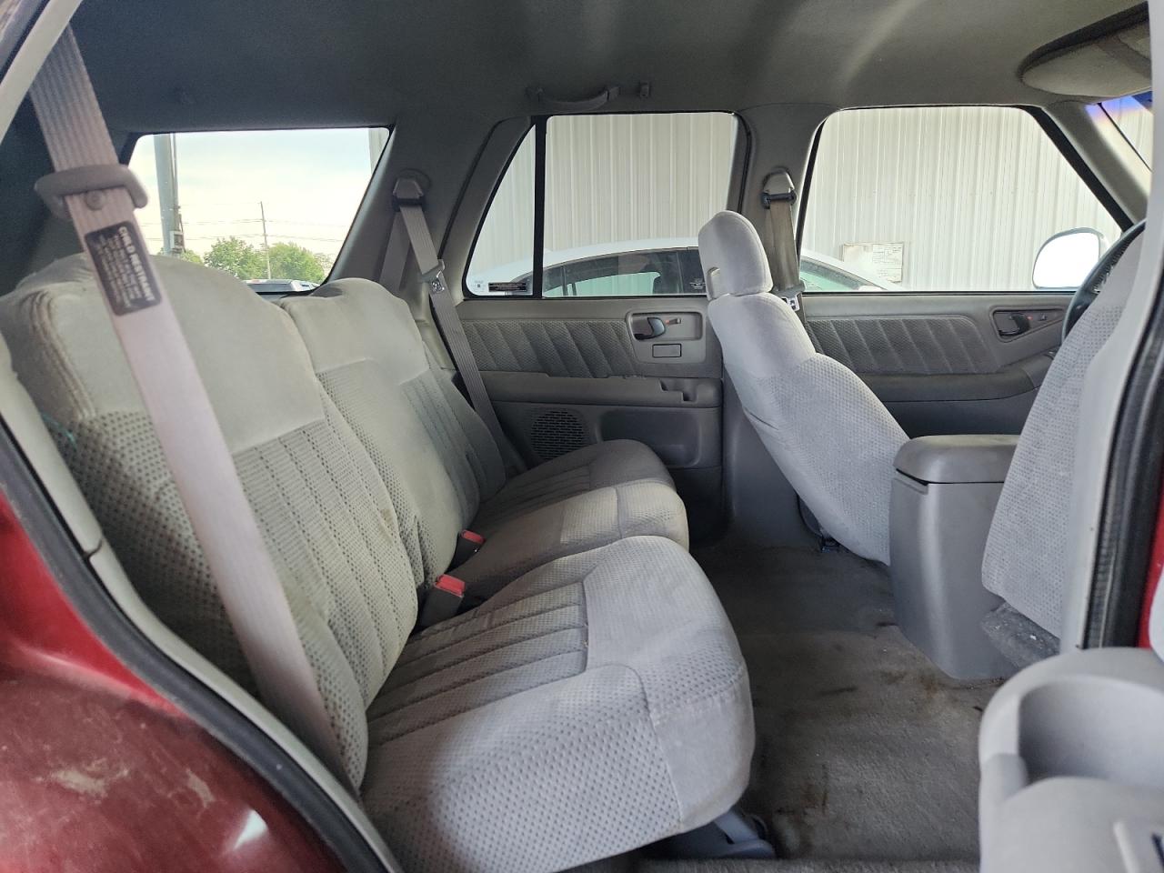 1996 Chevrolet Blazer VIN: 1GNDT13W8T2264162 Lot: 62783675