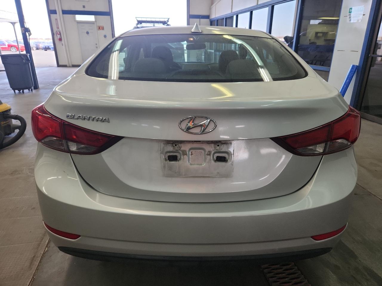 2016 Hyundai Elantra Se VIN: 5NPDH4AE3GH724127 Lot: 58945175