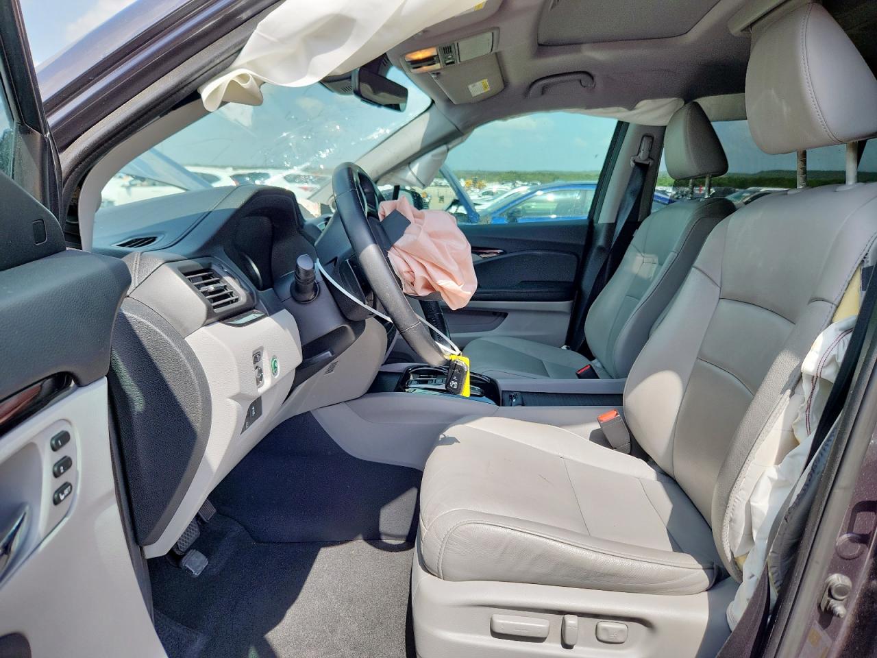 2019 Honda Pilot Touring VIN: 5FNYF6H65KB009052 Lot: 61541655