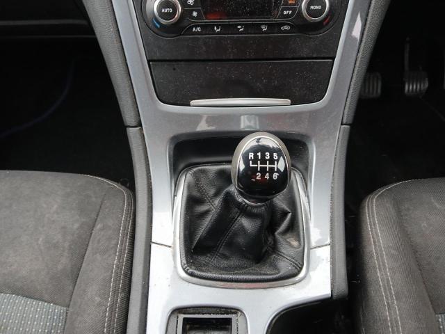 2012 FORD MONDEO ZET