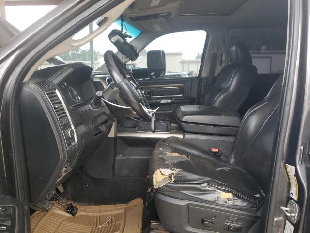 Pickups RAM 2500 2014 Szary