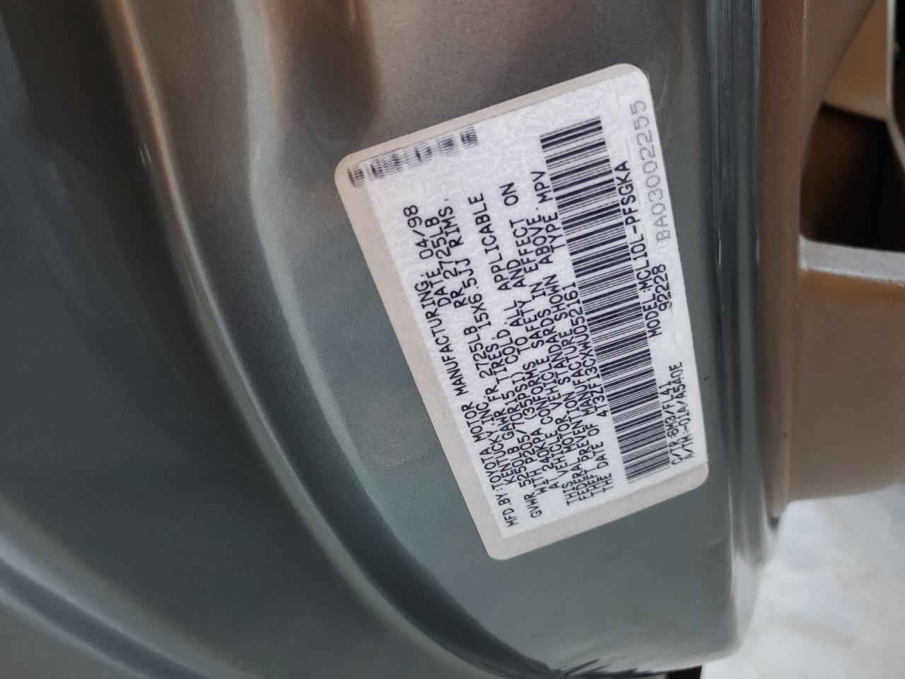 1998 Toyota Sienna Le VIN: 4T3ZF13CXWU052161 Lot: 62871745