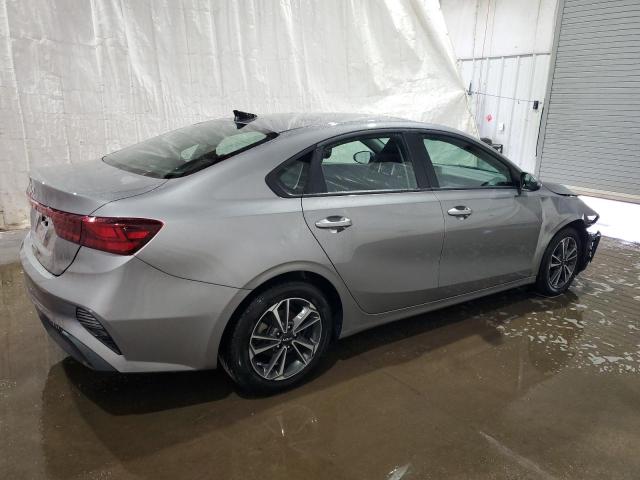  KIA FORTE 2024 Srebrny