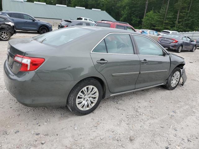 Sedans TOYOTA CAMRY 2013 Green