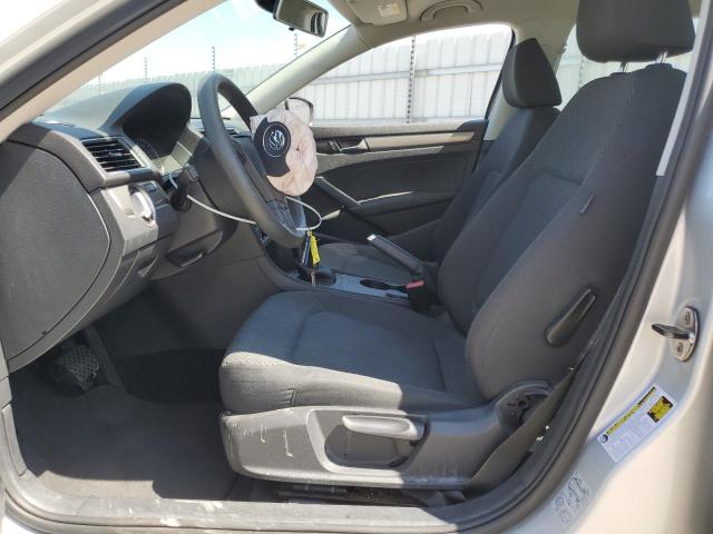  VOLKSWAGEN PASSAT 2013 Srebrny