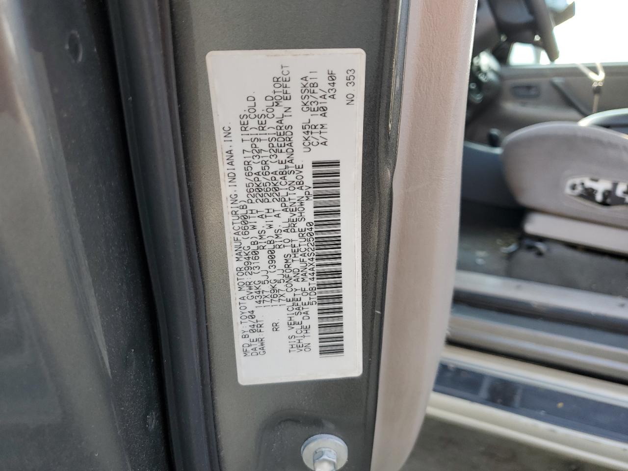 2004 Toyota Sequoia Sr5 VIN: 5TDBT44AX4S225040 Lot: 59692945