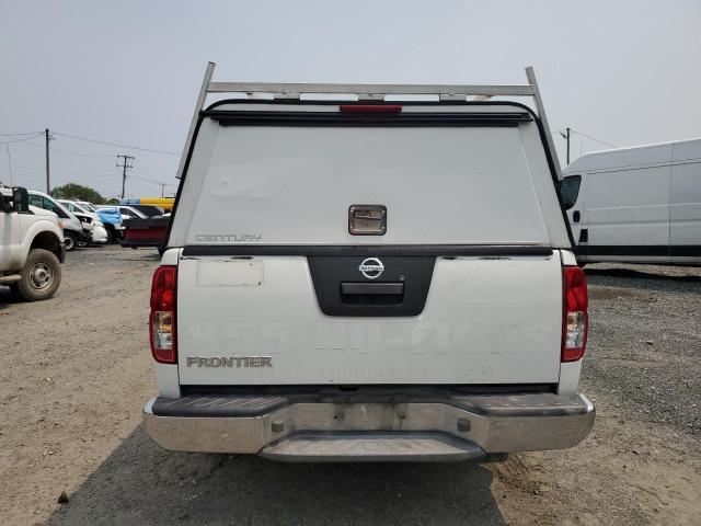 Pickups NISSAN FRONTIER 2016 White