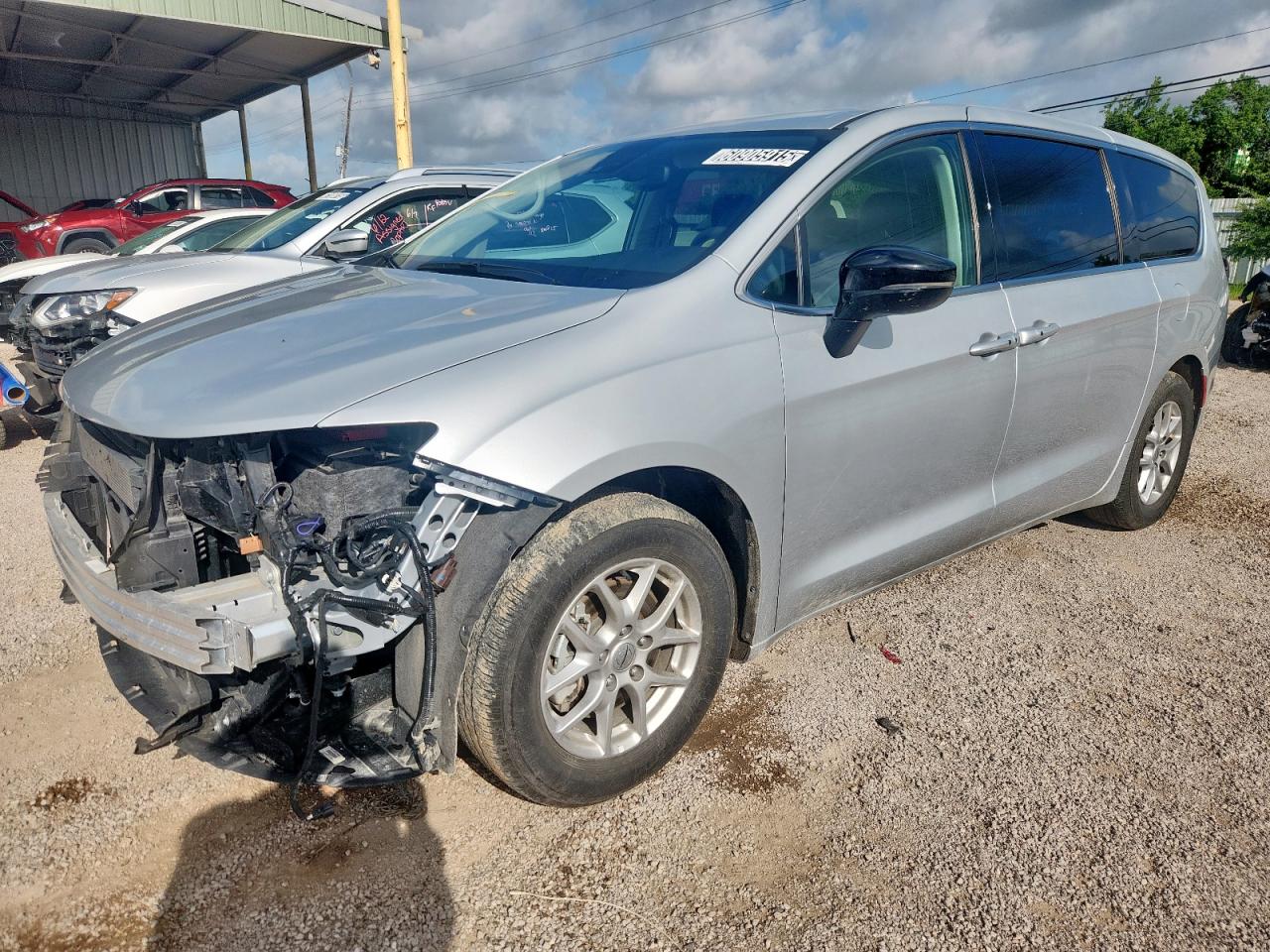 2024 Chrysler Pacifica Touring L на продаже в Houston, TX - Front End