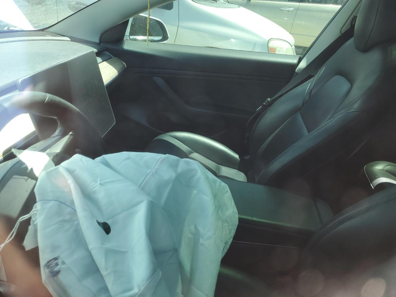 2019 Tesla Model 3 VIN: 5YJ3E1EB0KF388107 Lot: 61071215