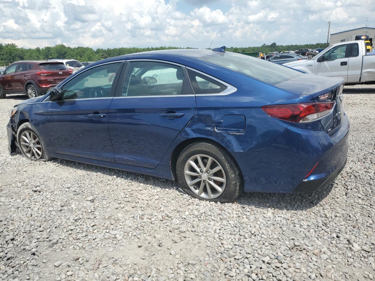 HYUNDAI SONATA 2019 VIN 5NPE24AF3KH745051 photo 2