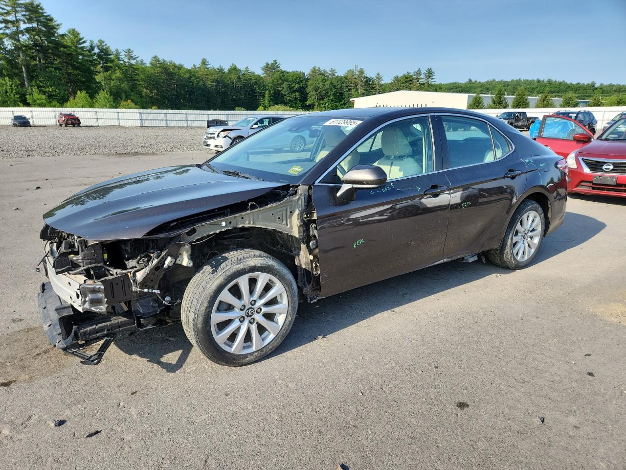 2019 Toyota Camry L brown null gas 4T1B11HKXKU833247 photo #1
