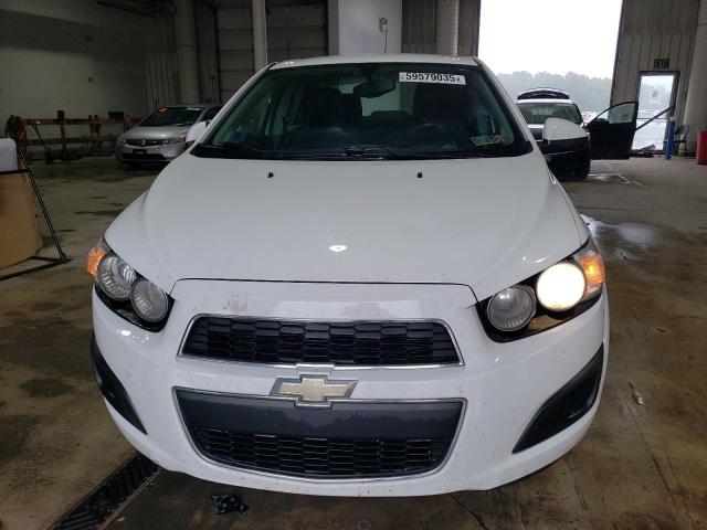  CHEVROLET SONIC 2015 Белый