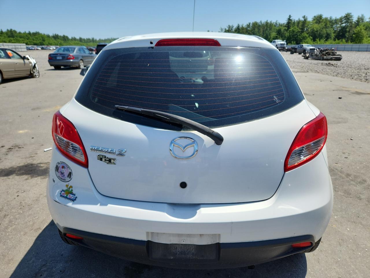 2014 Mazda Mazda2 Sport VIN: JM1DE1KZ2E0183882 Lot: 61988195
