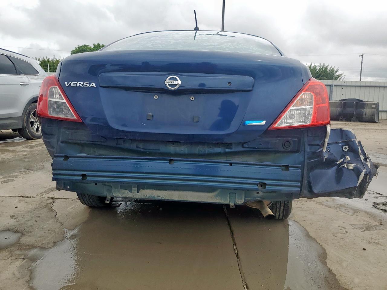 2014 Nissan Versa S VIN: 3N1CN7AP1EL843639 Lot: 60329585