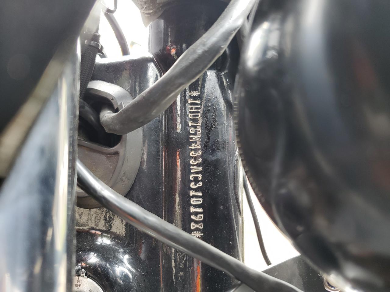 2010 Harley-Davidson Fxd VIN: 1HD1GM433AC310198 Lot: 62138345