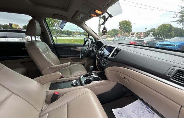 Паркетники HONDA PILOT 2016 Белы
