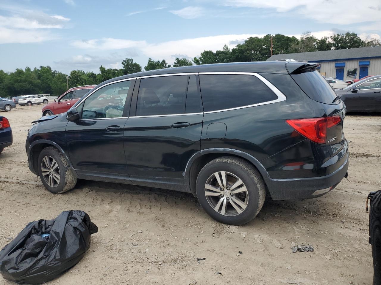 HONDA PILOT 2016 VIN 5FNYF6H57GB082826 фото 2
