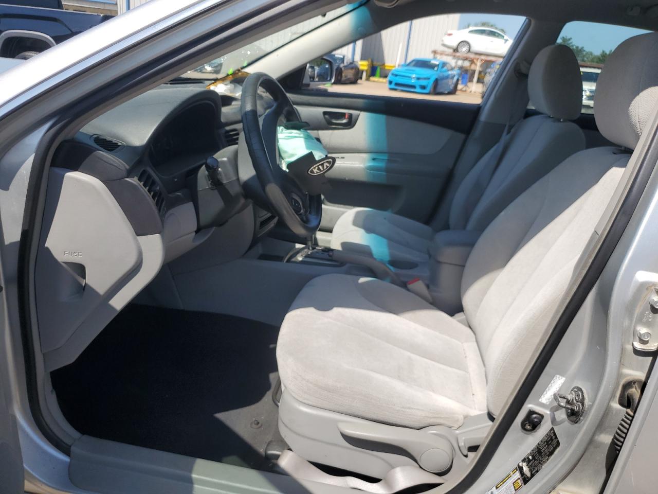 2007 Kia Optima Lx VIN: KNAGE123575130184 Lot: 62146045