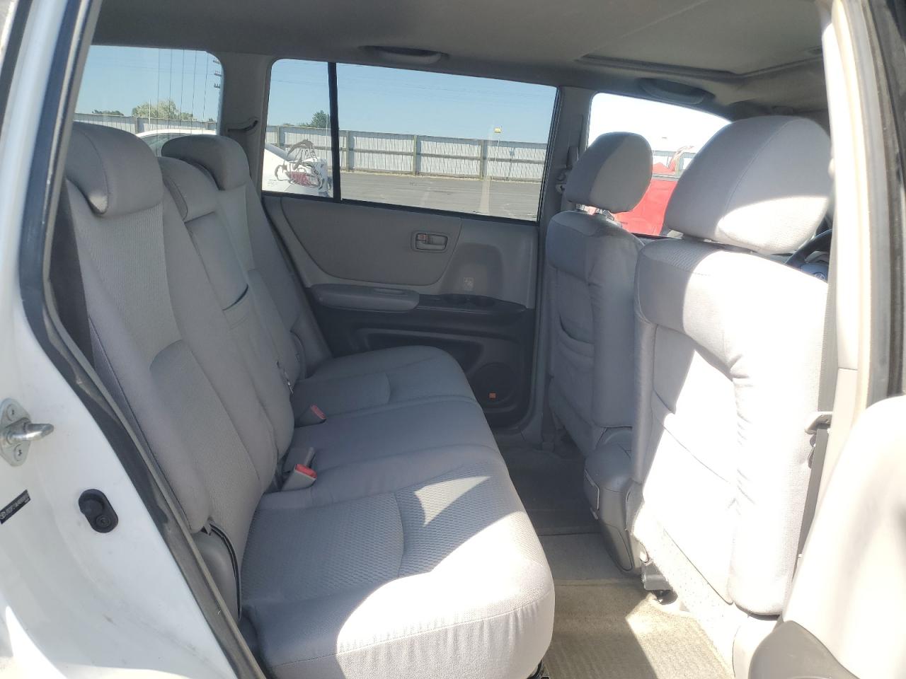 2004 Toyota Highlander Base VIN: JTEDP21A040008097 Lot: 62368825