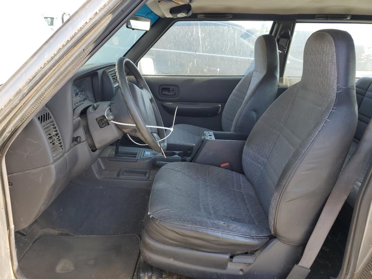 2000 Jeep Cherokee Se VIN: 1J4FT27P4YL159785 Lot: 61983355