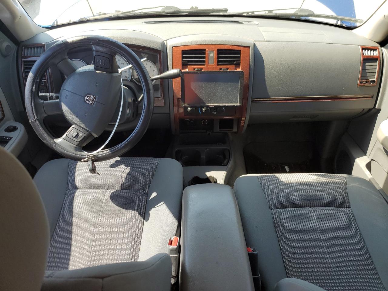 2007 Dodge Dakota Slt VIN: 1D7HE42P47S267877 Lot: 60266895