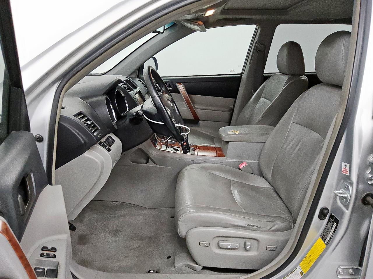 2008 Toyota Highlander Limited VIN: JTEDS42A082024223 Lot: 59496005