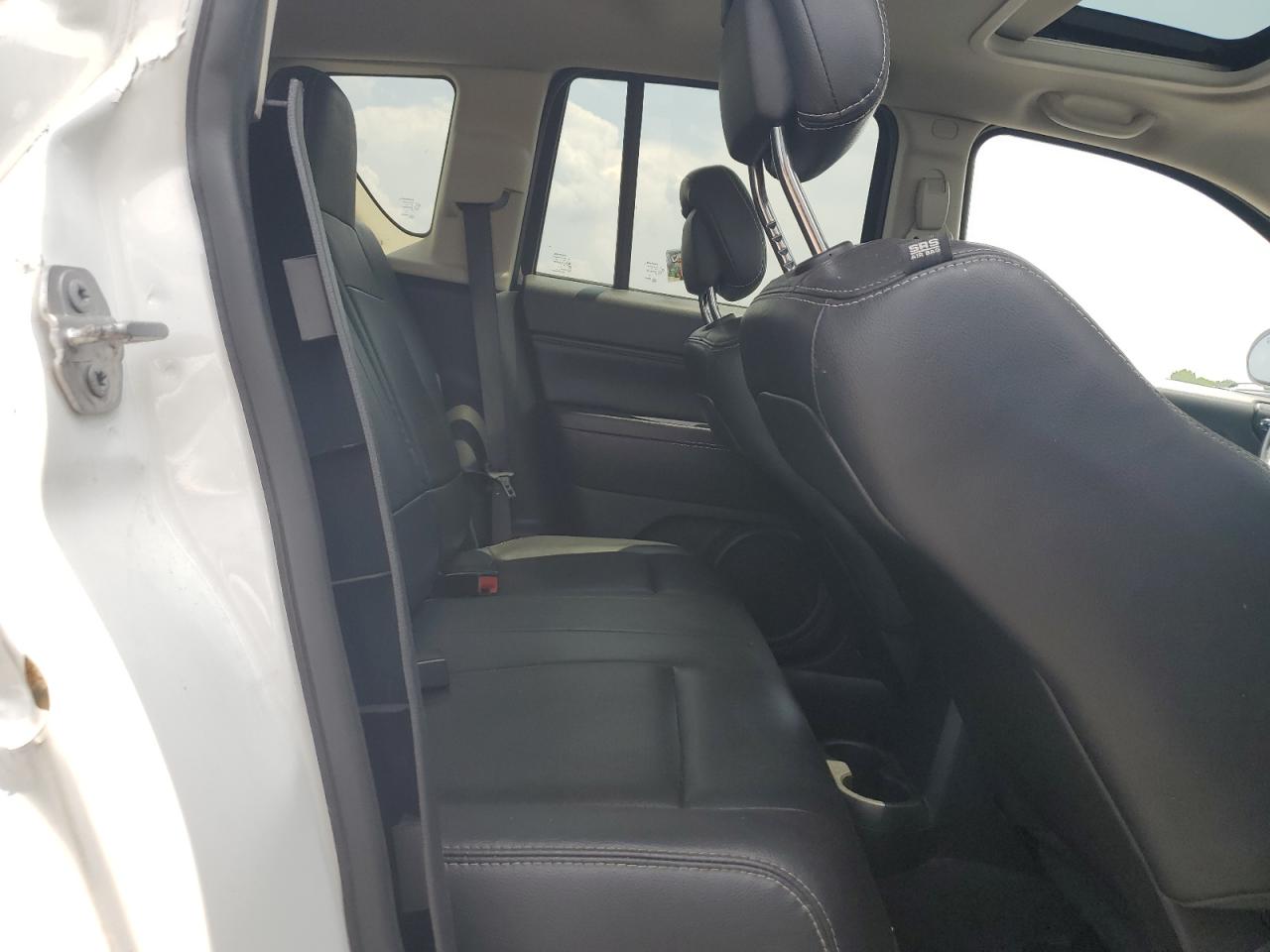 2016 Jeep Compass Latitude VIN: 1C4NJDEB5GD795344 Lot: 62455025