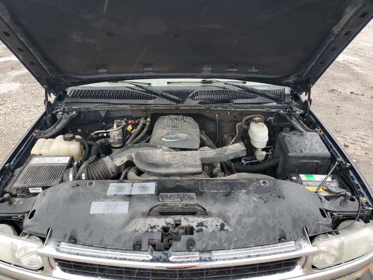 2004 Chevrolet Tahoe K1500 VIN: 1GNEK13Z74J165812 Lot: 57061115