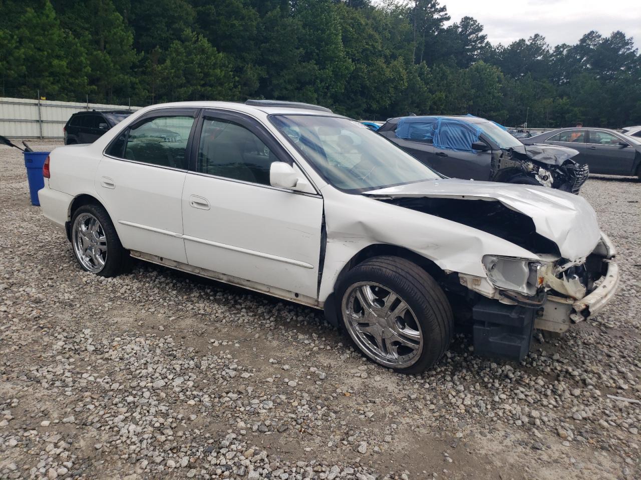 HONDA ACCORD 1999 VIN 1HGCG565XXA02110 фото 4