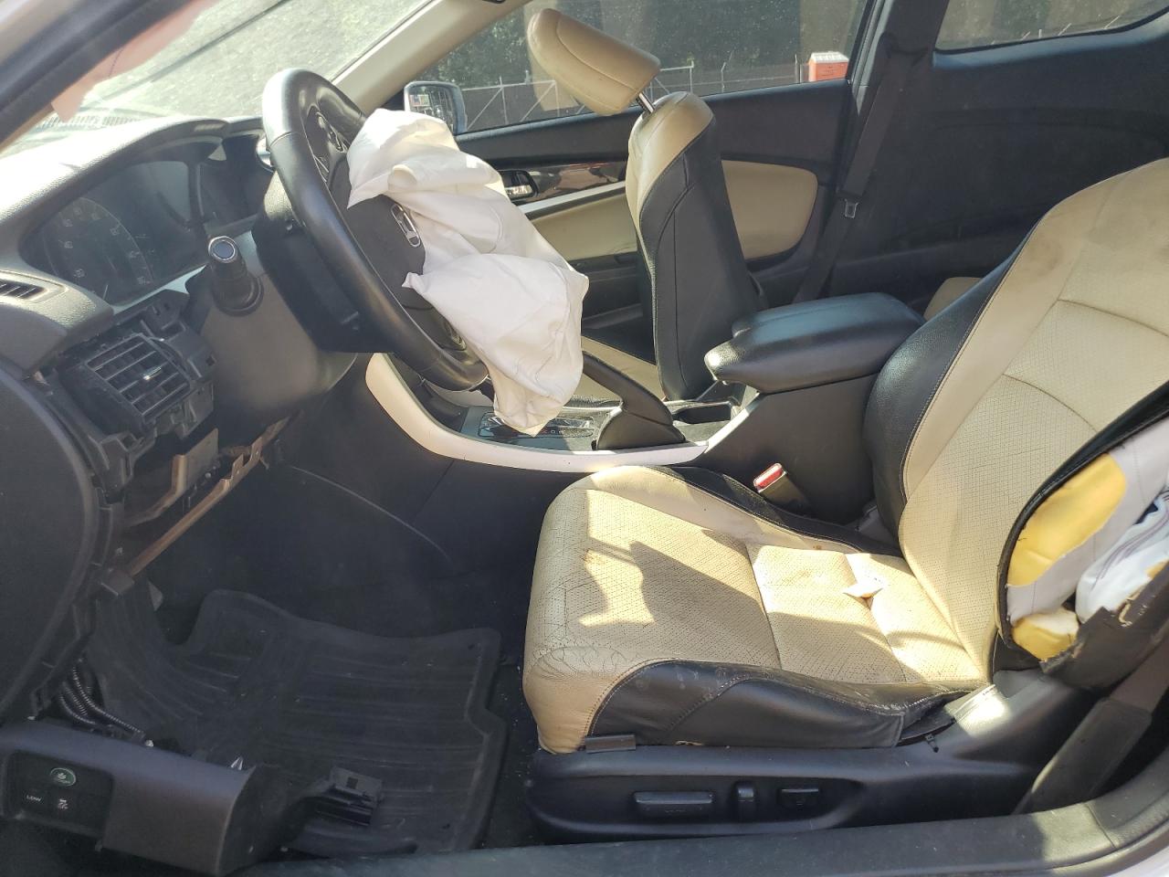 HONDA ACCORD 2013 VIN 1HGCT2B8XDA009826 фото 7