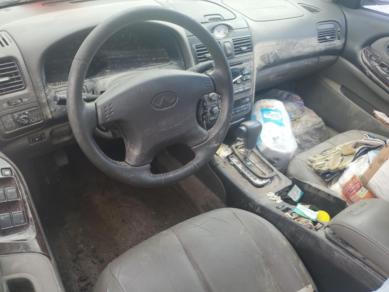 2000 Infiniti I30 VIN: JNKCA31A3YT123464 Lot: 59937635