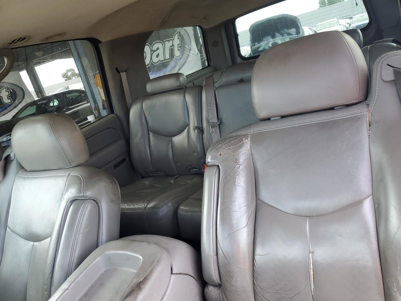 2005 Chevrolet Suburban K1500 VIN: 3GNFK16Z55G159669 Lot: 62601985
