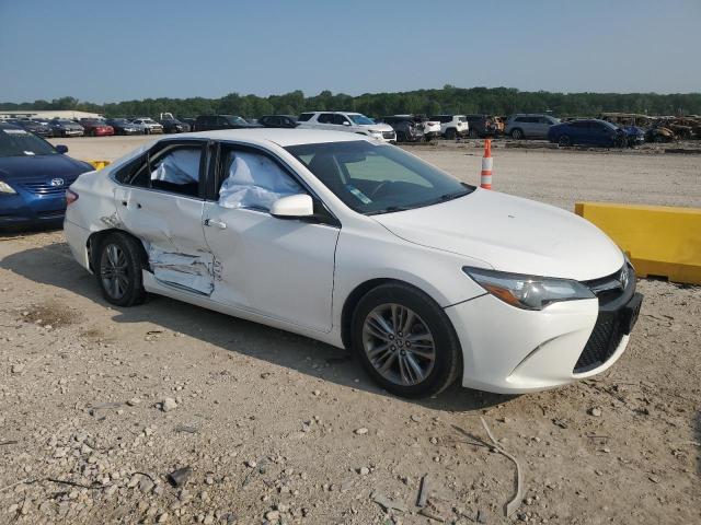  TOYOTA CAMRY 2015 White