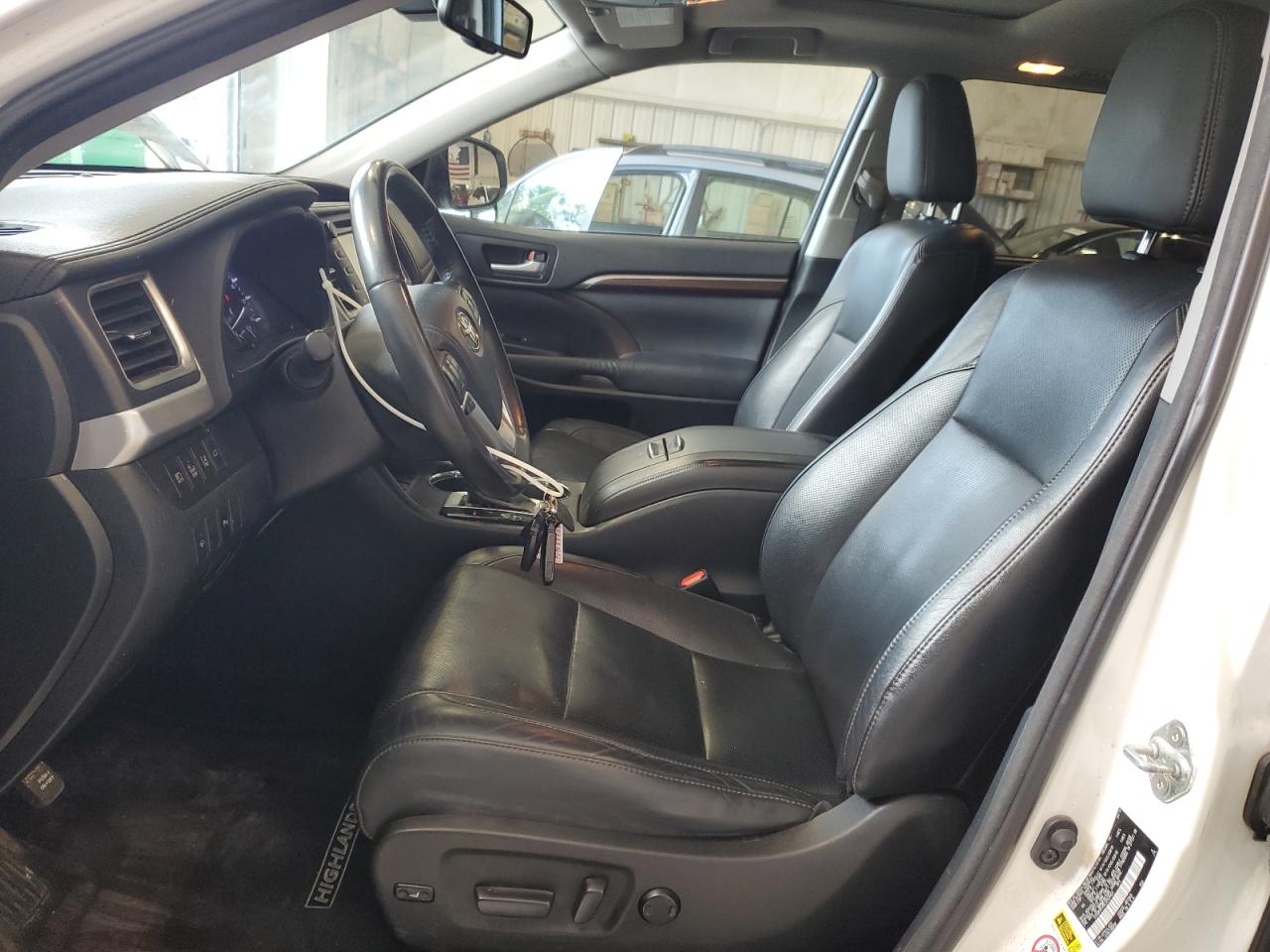 2014 Toyota Highlander Limited VIN: 5TDDKRFH9ES043463 Lot: 62105415