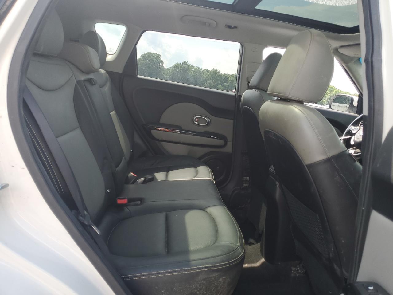 2016 Kia Soul + VIN: KNDJP3A50G7272545 Lot: 62275245