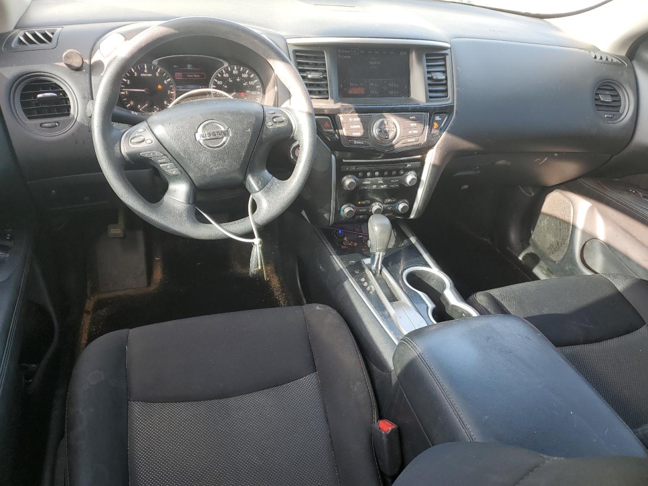 2019 Nissan Pathfinder S VIN: 5N1DR2MN3KC629581 Lot: 61364285