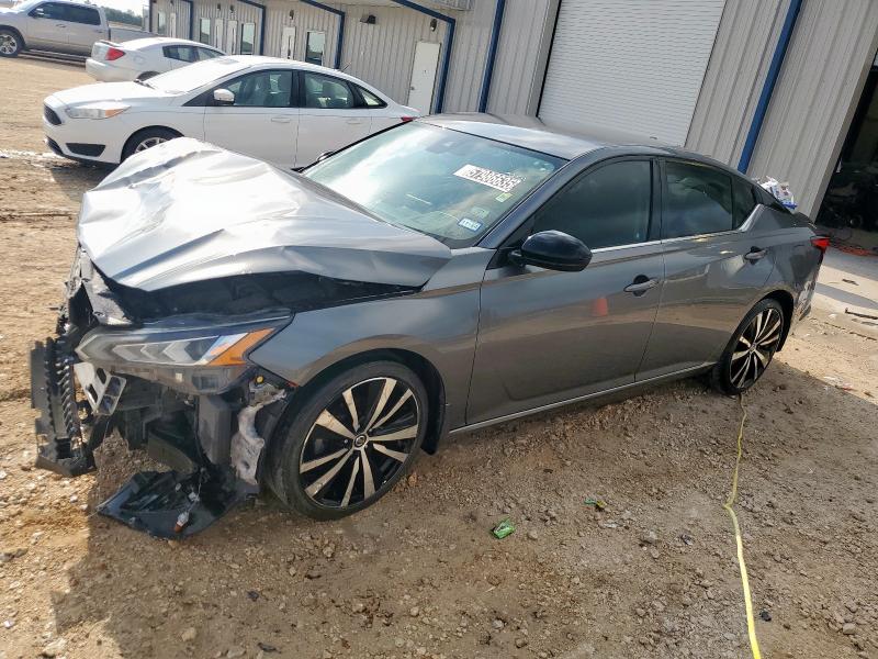 2022 Nissan Altima Sr