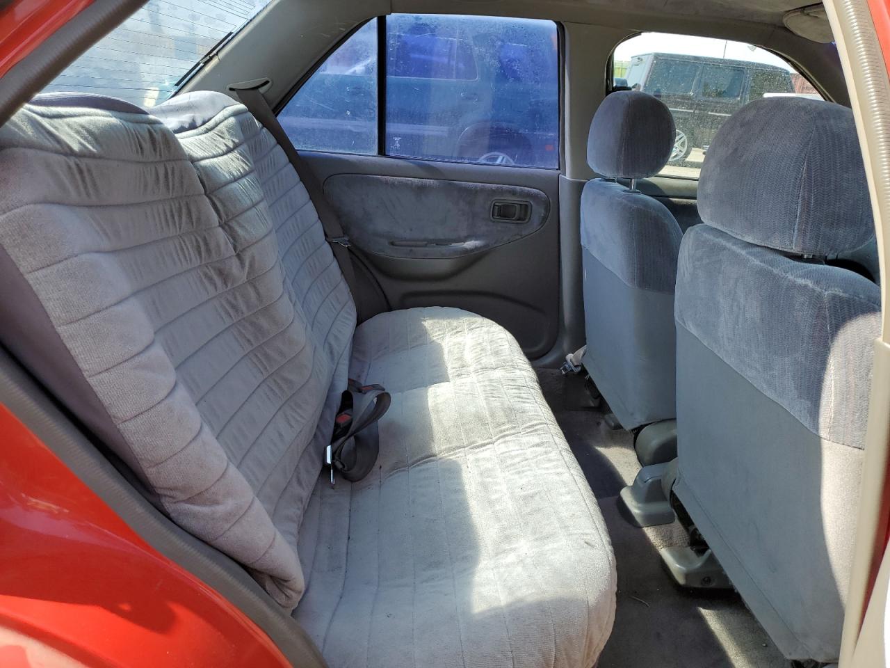 1994 Nissan Sentra E VIN: 1N4EB31P5RC831945 Lot: 60552745