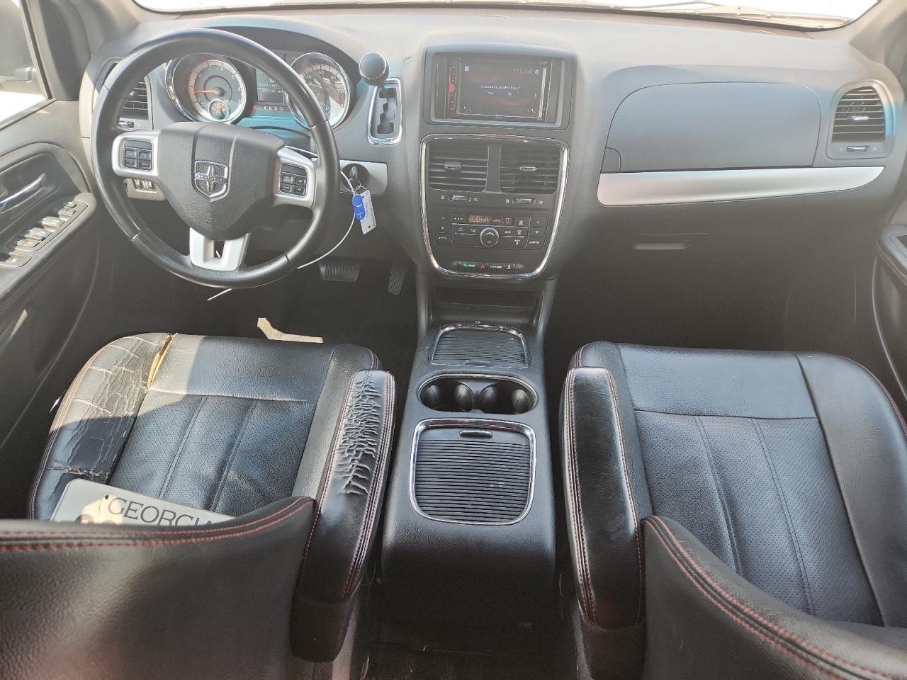 2016 Dodge Grand Caravan R/T VIN: 2C4RDGEG0GR375140 Lot: 61345715