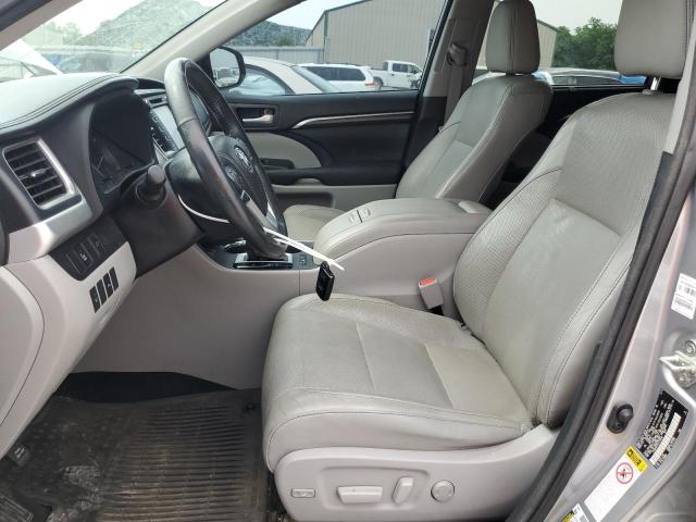 Parquets TOYOTA HIGHLANDER 2015 Srebrny