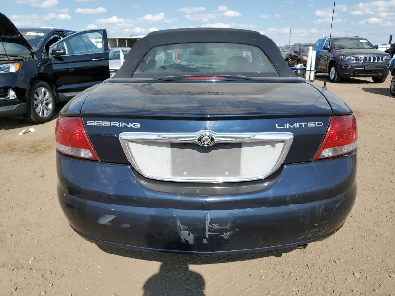 2002 Chrysler Sebring Limited VIN: 1C3EL65R42N319788 Lot: 62557865