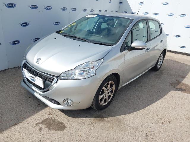 PEUGEOT 208 ACTIVE 2013