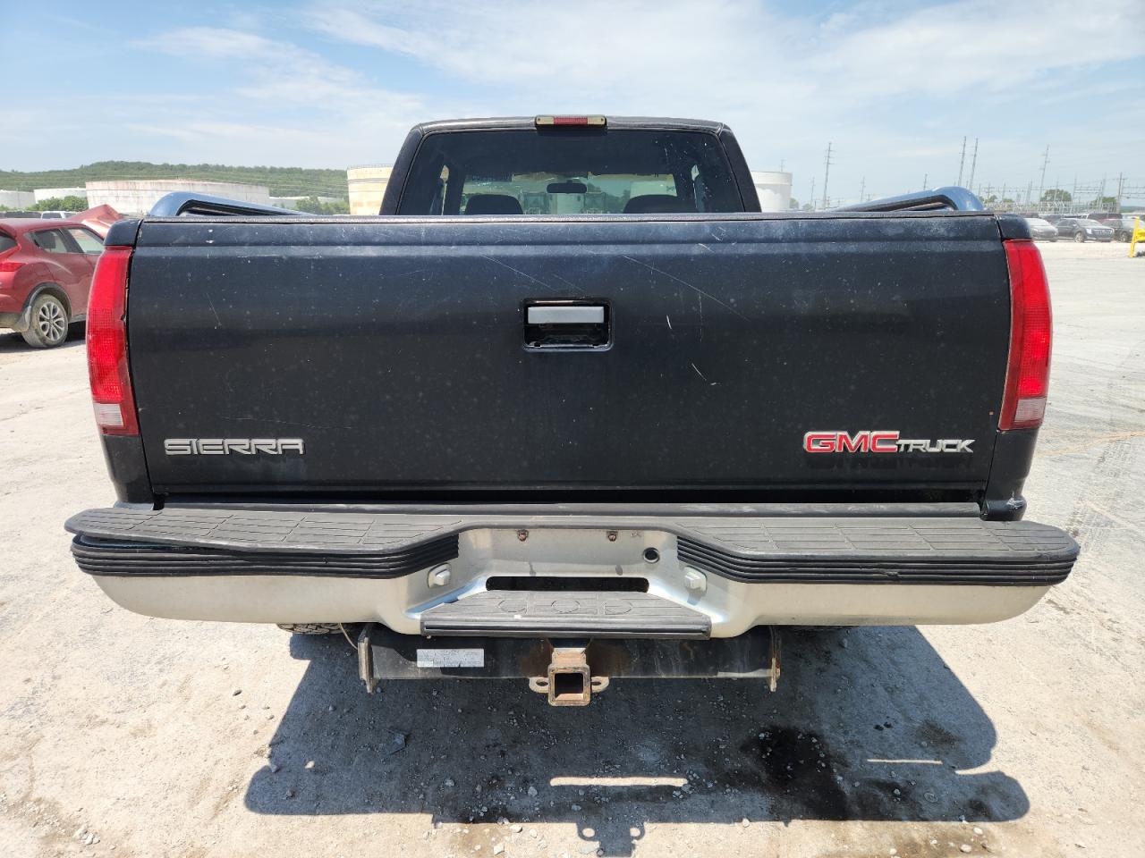 1996 GMC Sierra K1500 VIN: 2GTEK19RXT1557966 Lot: 62871405