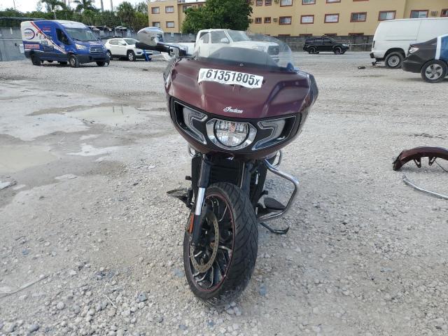  INDIAN MOTORCYCLE CO. CHALLENGER 2022 Бургунди