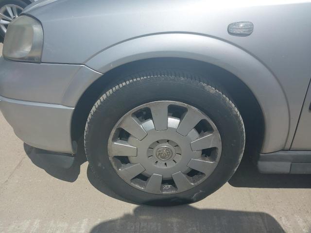 2002 VAUXHALL ASTRA LS 1