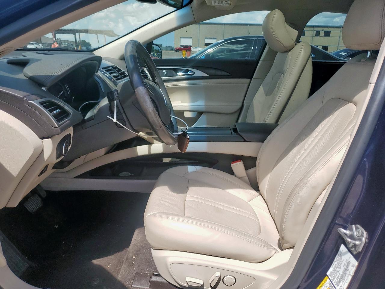 2017 Lincoln Mkz Hybrid Reserve VIN: 3LN6L5MU7HR637860 Lot: 62316035